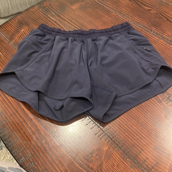 Lululemon shorts - Picture 12 of 12